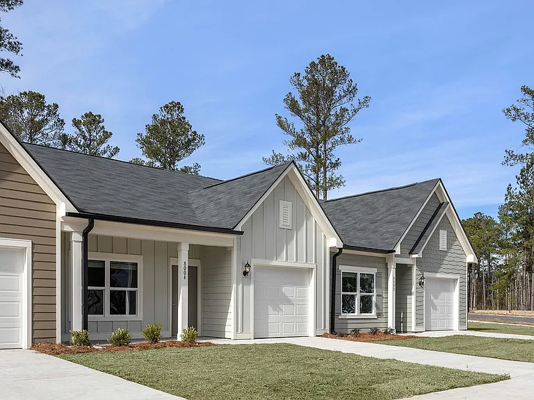Homes with Garage