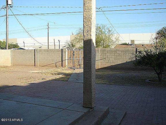 4th image of 2805 E Atlanta Ave