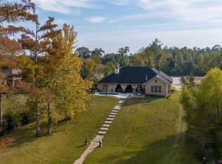 902 Hollis Rd, Westlake, LA 70669