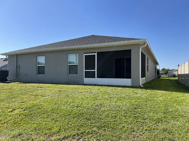 1002 Corso Dr — Photo 21