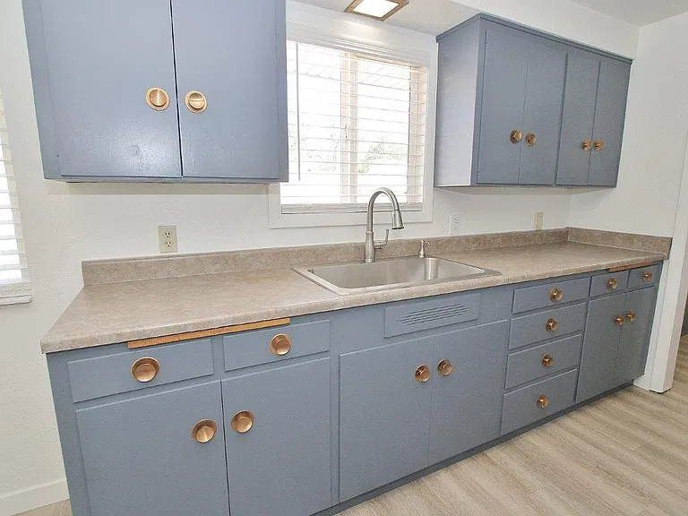 1407 Ellis Ave #6 — Photo 16