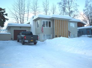 720 Dogwood St #B, Anchorage, AK 99501