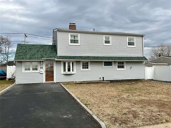 66 Walnut Lane, Hicksville, NY 11801
