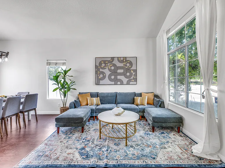 7642 Northrop Dr — Photo 18
