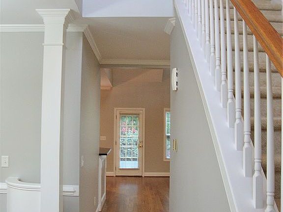 3rd image of 5913 Kenville Green Cir