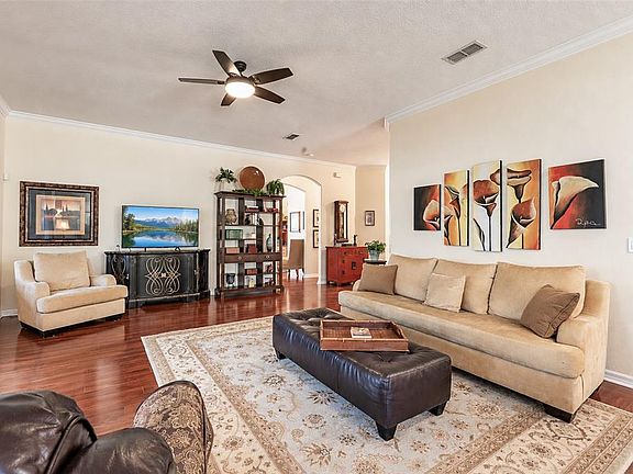 3rd image of 25520 MAUREPAS LANE