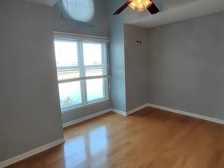 9041 J M Keynes Dr #9 — Photo 7
