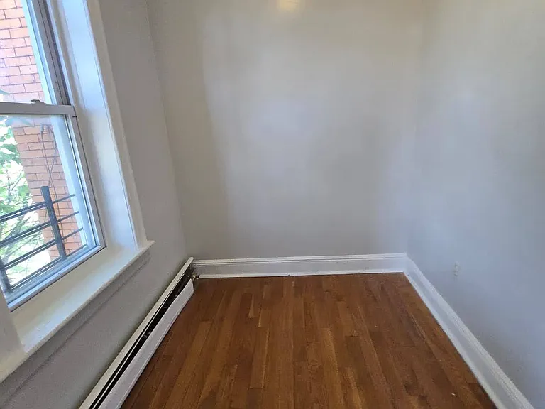 128 Bergen Ave #2 — Photo 7
