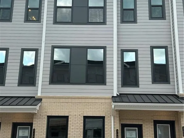 709 Parker Blvd, Princeton Junction, NJ 08550