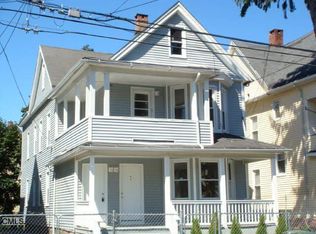 193 E Bunnell St, Bridgeport, CT 06607