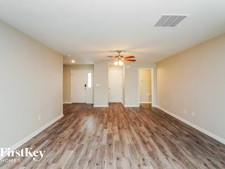 2898 Harlow Ave — Photo 3