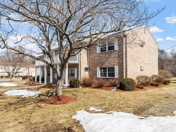 40-40 Washington Park Dr #C, Andover, MA 01810