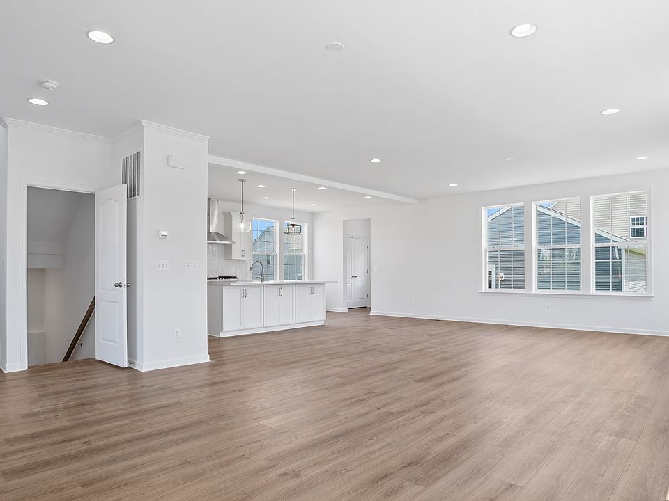 Wesley II Plan, Huntfield Single Family Homes, Charles Town, WV 25414