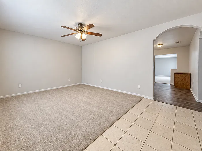 3 bed, 1.5 bath, 1428 sqft, $1,950 — Photo 3
