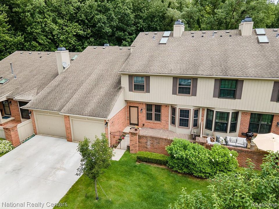 7452 Wilshire West Bloomfield, MI Zillow
