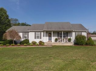 301 Sierra Dr, Murfreesboro, TN 37129