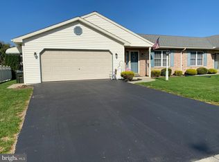 502 Foggy Bottom Rd, Ephrata, PA 17522