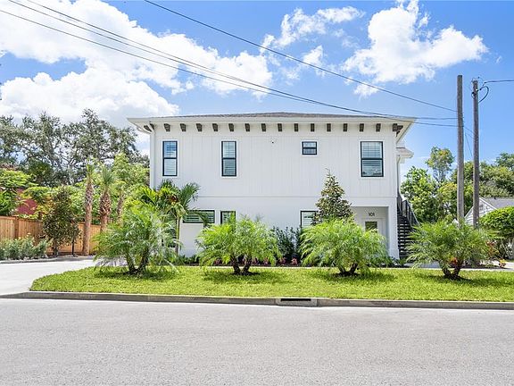 4th image of 1234 15th St #102