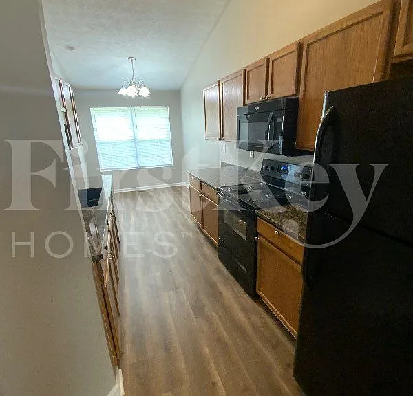 2419 Broad River Pl — Photo 6