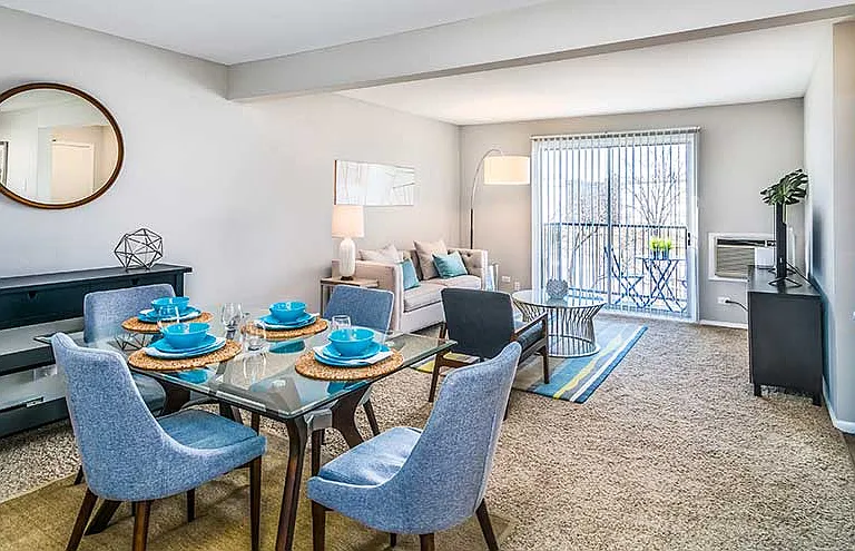 The Lakes at Fountain Square Apartment Homes — Photo 5