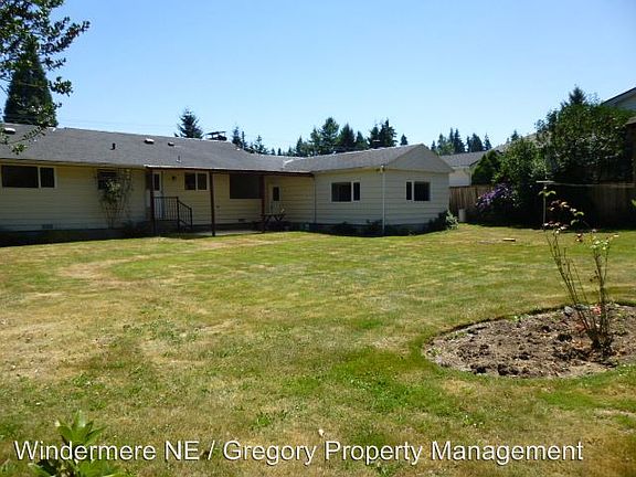 2nd image of 7341 122nd Ave NE