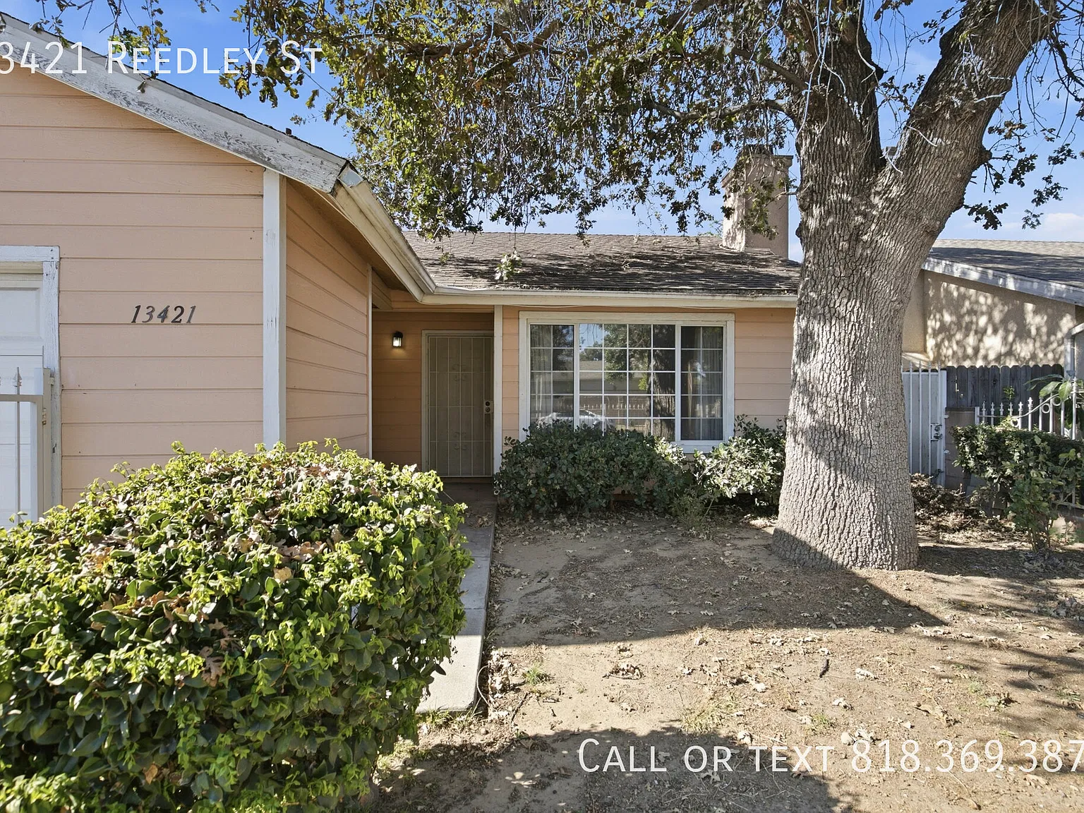 Single Family Home W/ Fully Fenced Front and Back Yards — Photo 2