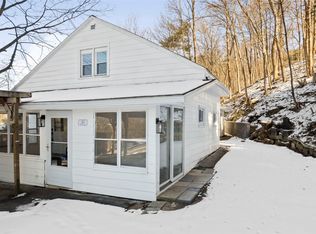 415 Hazel Ave, Endicott, NY 13760