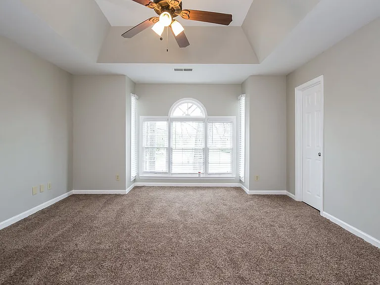 2906 Katy Ln SW — Photo 10