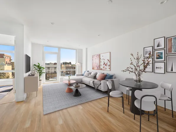 28-15 35th Street image 1 of 13