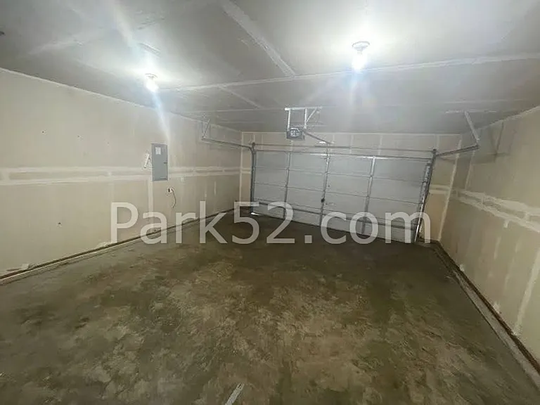 1425 82nd Street Ct E — Photo 8