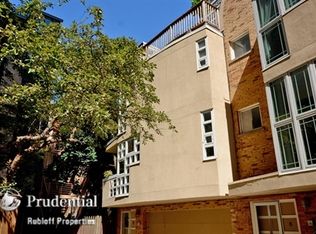 421 W Oakdale Ave APT 5, Chicago, IL 60657