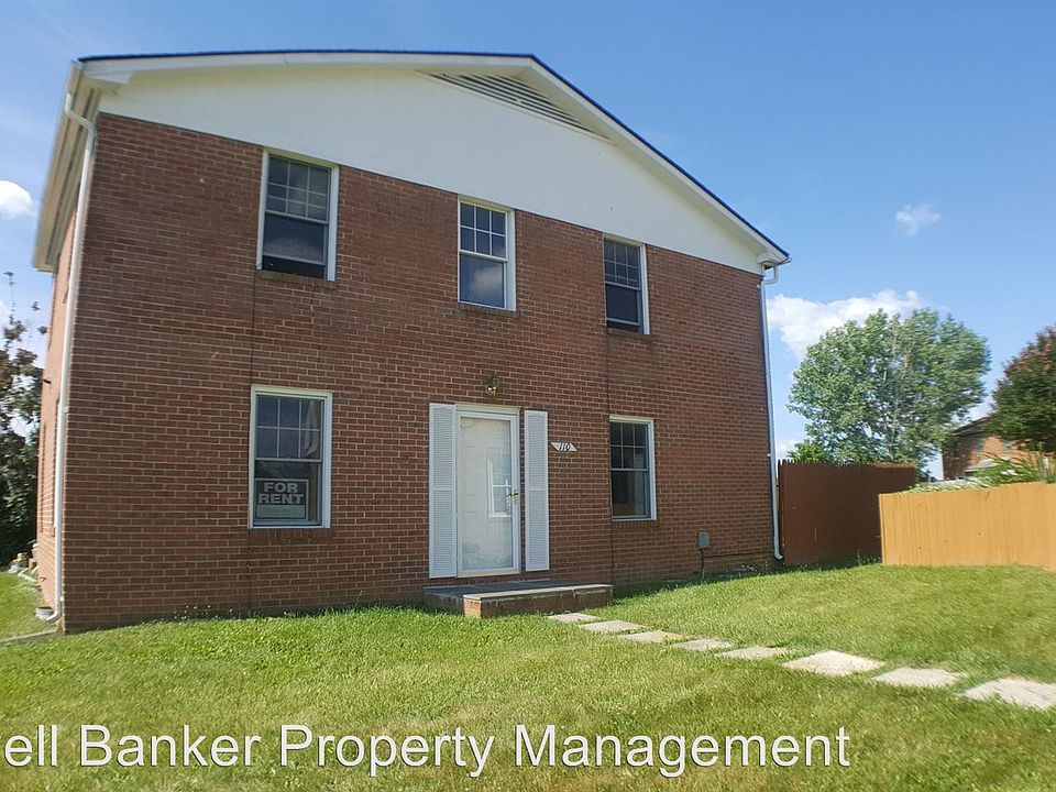 1st image of 110 Hackberry Dr