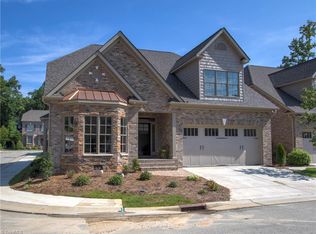 12 Blakeney Pl UNIT 4, Greensboro, NC 27408