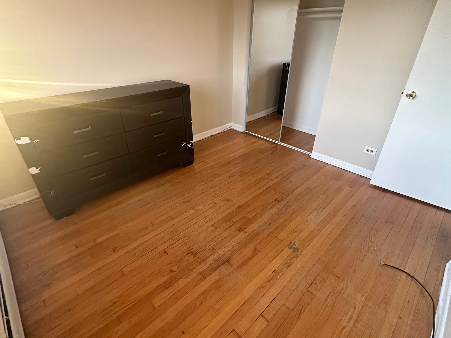9231 Irving Park Rd — Photo 2