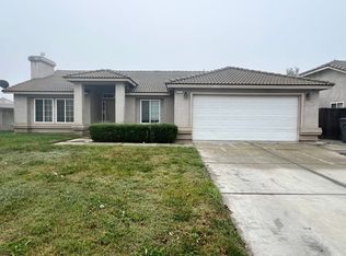 3712 Isla Vista Ct, Madera, CA 93637