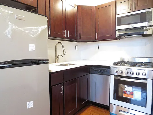 Rented by Compass | media 11