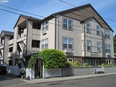 10345 NE Clackamas St APT 17, Portland, OR, 97220