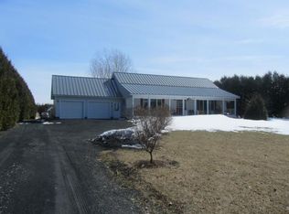 167 W Shore Rd, Alburgh, VT 05440