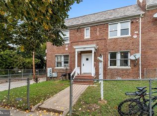 1610 R St SE, Washington, DC 20020