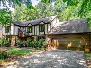 1814 Carmel Rd, Greensboro, NC 27408