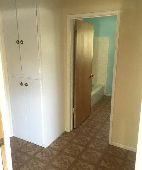 25982 Tamarisk Dr — Photo 5