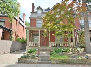 5818 Howe St, Pittsburgh, PA 15232