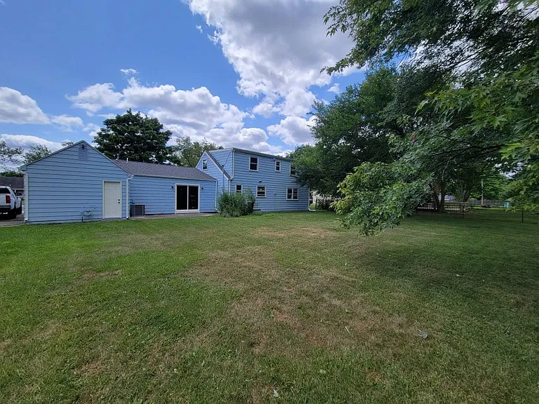 7721 Diane Dr — Photo 17