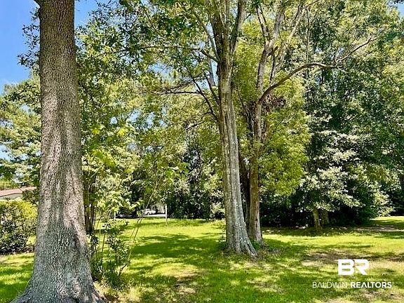 3rd image of 0 W Carolyn Ave