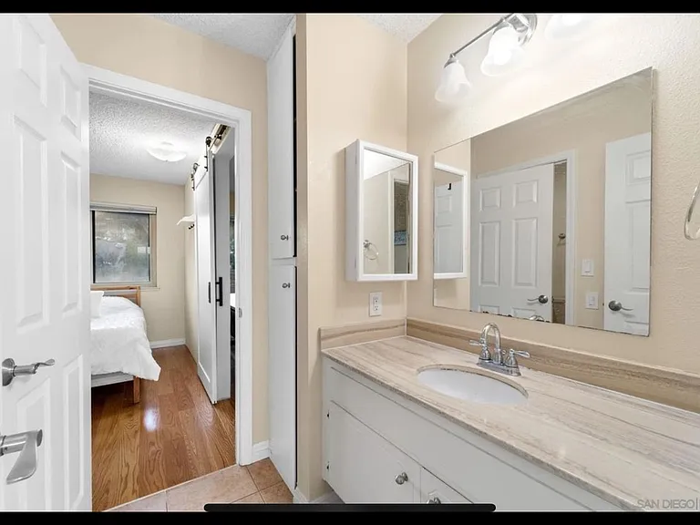 11168 Poblado Rd — Photo 17