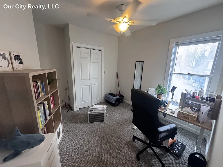 29 Holland St #4 — Photo 8
