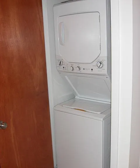 2737 W Girard Ave #3R — Photo 15