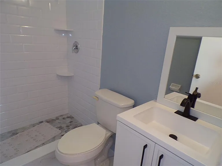 4016 Oakview Dr #J9 — Photo 18