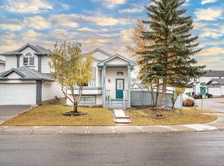 8051 W Laguna Way NE, Calgary, AB T1Y7A3