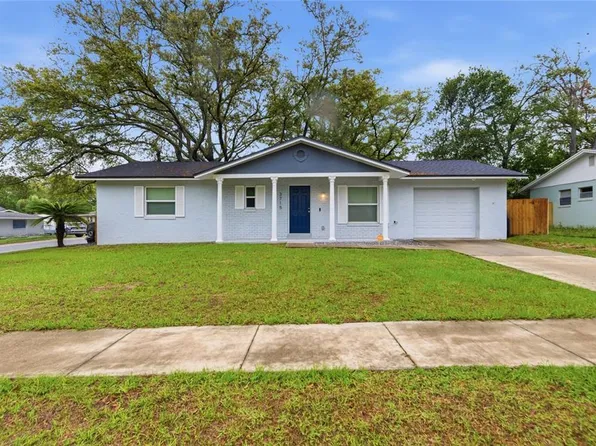 3715 Trianon Dr, Orlando, FL 32818